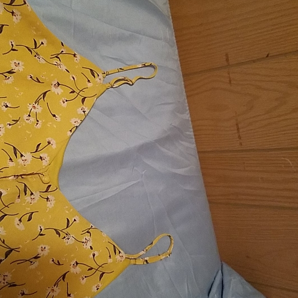 Button tank - Picture 4 of 4